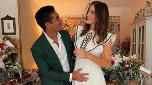 Alberto Herrera y Blanca Llandres celebran su pedida de mano antes de darse el 'sí, quiero': "Un día muy especial"