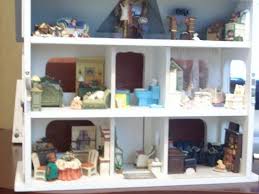 Avon House Resin Miniatures Plus Others Doll House Victorian Dollhouse Miniatures