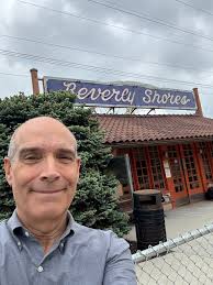 Geoffrey Baer's Chicago (WTTW)