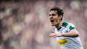Unterstütze die fohlenelf live im stadion. Bundesliga Florian Neuhaus Who Is Borussia Monchengladbach S Midfield Diamond