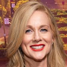 Michelle Constance's Instagram, Twitter & Facebook