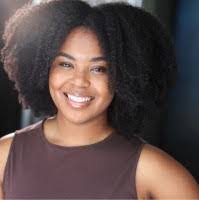 Belinda Hope's Instagram, Twitter & Facebook