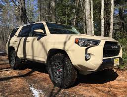Many interior features and performance ratings stayed the same, it just means that the 2016 model had plenty of great features to offer. Review 2016 Toyota 4runner 4x4 Trd Pro V6 Is Off Road Ready Bestride