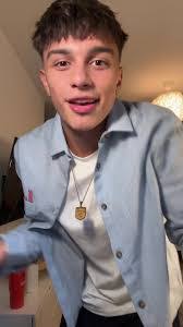 Rohan Clarke's Instagram, Twitter & Facebook