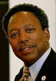 Keith Aslin's Instagram, Twitter & Facebook