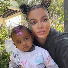 Schon seit langem zeigen sich promis. Kardashian Jenner Kids Feiern Halloween Party Bei Khloe Promiflash De