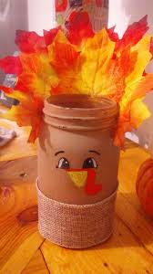 Mason Jar Turkey With Leaves As The Feathers Diy Thanksgiving Mason Jar Crafts Country Fall Mason Jar Crafts Diy Jar Crafts Thanksgiving Mason Jar
