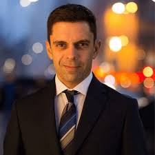 Este campion paralimpic la jocurile de la londra 2012 în proba de urmărire, pe pistă, tot atunci câștigând o altă medalie de argint, la contratimp, pe șosea. Eduard Novak Tedxbaiamare