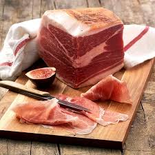 Finden sie hochwertige fotos, die sie anderswo vergeblich suchen. 1 4 Prosciutto Di Parma Dop 24 Mesi Gustini Feinkost