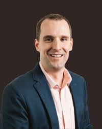 Andrew Lampman's Instagram, Twitter & Facebook