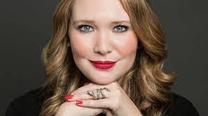 Flora Nash's Instagram, Twitter & Facebook