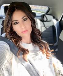 Elisabetta gregoraci è stata sposata con il famoso imprenditore flavio briatore, molto più grande di lei: Elisabetta Gregoraci