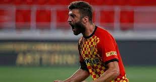 Göz göz göztepe! ifadelerine yer verdi. Goztepeli Alpaslan Ozturk Trabzonspor A Gitmek Istiyorum