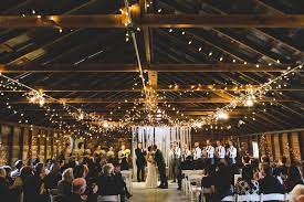 Heritage Prairie Farm Elburn Il Illinois Wedding Venues Chicago Wedding Venues Wedding Venue Chicago Suburbs