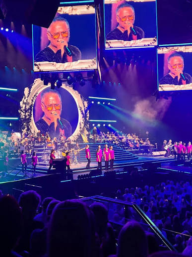 Only in Melbourne, John Farnham tribute concert. What an incredible night!