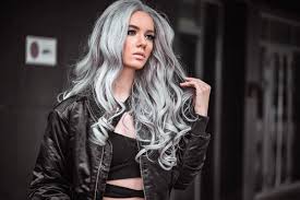 Salt pepper long layers haircuts before and after : How To Get And Take Care Of The Salt And Pepper Hair Trend