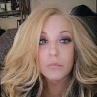 Cindy Furlong's Instagram, Twitter & Facebook