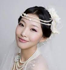 Japanese Bridal Makeup Stylechum Wedding Hairstyles For Women Wedding Hairstyles Bridal Hair Tips