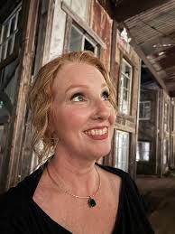 Happy Valentines Day to @thatgirlinred 💙 the woman who keeps me together.