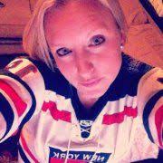 Danielle Lauro's Instagram, Twitter & Facebook