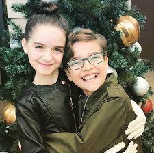 Elias harger and mckenna grace funny cute clips. Mckenna Grace Elias Harger Fuller House Full House Funny Max Fuller House