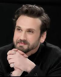 My little brother the movie star ! 💥