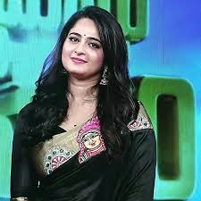 You guys follow my official ku account, here you are going to get updates. 1 360 Likes 3 Comments Anushka Shetty Sweetyanushka Fans On Instagram Devesena Elegant Saree Indian Actresses Woman Crush
