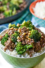 Easy Low Carb Ground Beef And Broccoli Recipe In 15 Minutes Recipe Ground Beef And Broccoli Broccoli Beef Broccoli Recipes