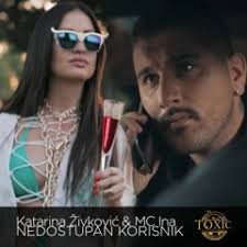 Stream Laura Mandić music