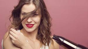 Quel est le meilleur sèche-cheveux ? Comparatif 2025