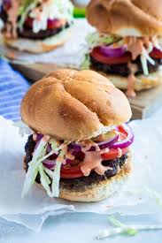 May 20, 2021 · ground beef lends itself to a multitude of amazing recipes. Dominican Chimichurri Burger My Dominican Kitchen