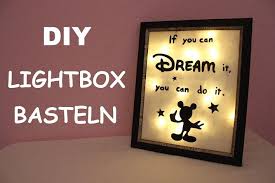 Diy Lightbox Beleuchtete Bilderrahmen Selber Basteln Bilderrahmen Selber Basteln Lampen Selber Machen Basteln Diy Geschenke Selber Machen