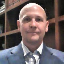 Darin Chase (@DarinAChase)