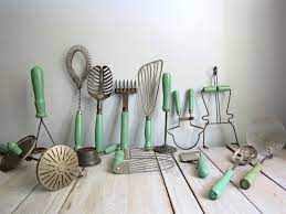 Silicone kitchen cooking utensils set, umite chef 31 pcs heat resistant silicone wooden handles cooking utensil spatula set with holder, khaki kitchen gadgets tools set for nonstick cookware. Collection Of 14 Assorted Green Kitchen Utensils Vintage Kitchen Utensils Antique Kitchen Green Kitchen Utensils