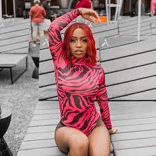 Kamo mphela and killer kau dancing competition **whos the real deal?** 00:39. Watch Kamo Mphela Killer Kau Do The John Vuli Gate Dance Challenge Ubetoo