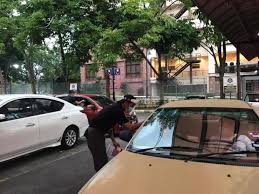 Modified 19 oct 2018, 7:55 am. Forget Drive Thrus The New Trend Is In Car Dining Service Wapcar