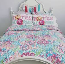 Lilly Pulitzer Shopkins Girls Bedroom Design Lilly Pulitzer Bedding From Garnet Hill Kids Sh With Images Girl Bedroom Designs Lilly Pulitzer Bedding Shopkins Girls
