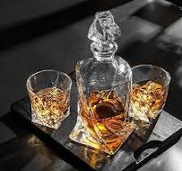 KANARS Whiskey Decanter Set, Premium Crystal Liquor Decanter with 6 Old  Fashioned Glasses for Cocktail Scotch Bourbon Irish Whisky Alcohol, Unique  Men ...
