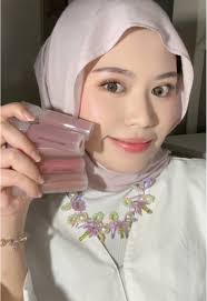 Dear Me Beauty Hydra Lip Stain Tan Skin