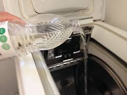 Comment Nettoyer Une Machine A Laver En 7 Etapes Recette Nettoyer Machine A Laver Draps De Bain Machine A Laver Le Linge