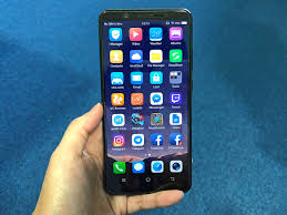 Geek Review: Vivo V7+