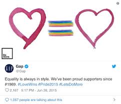El 28 es el día internacional del orgullo lgbt+ (lesbianas, gay, bisexuales, transexuales y otras sexualidades no heteronormativas) y ahora tienes la posibilidad de reivindicar la igualdad con solo un clic. Campanas De Publicidad Del Orgullo Gay Las Mejores De La Historia