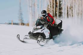 Beginner's Guide to Snowmobiling