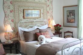Virtual bedroom makeover and some bedroom styling tips for today's episode of 2xdesign with niña and cecilia ! 8 Styles Of White Bedrooms Hgtv