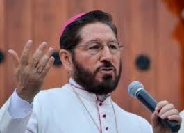 Hipólito reyes larios (ciudad mendoza, veracruz, méxico, 13 de agosto de 1946) es el actual arzobispo de la arquidiócesis de xalapa, veracruz desde el 10 de abril de 2007.1. Hipolito Reyes Larios Archives Formato Siete