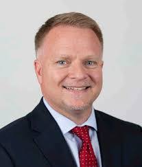 Frank Damas's Instagram, Twitter & Facebook