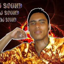 Listen to La Vieja Y La Nueva Part 2 Prod El Sacamostro by DJ Kelvin El  Sacamostro in Valeria❤ playlist online for free