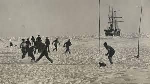 Ernest henry shackleton was born on 15 february 1874 in county kildare, ireland. Cool Bleiben In Der Dunkelheit So Uberstanden Polarforscher Monatelange Isolation National Geographic