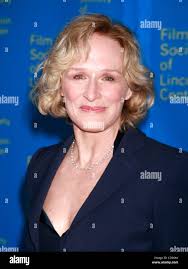 Meryl streep and glenn close hi-res stock photography and images