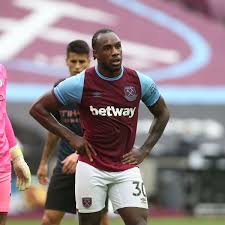 West ham united match today. Fabianski Antonio And Benrahma In The West Ham Predicted Team Vs Burnley Football London